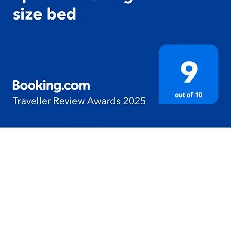 Charming Apartment/king Size Bed Bucharest